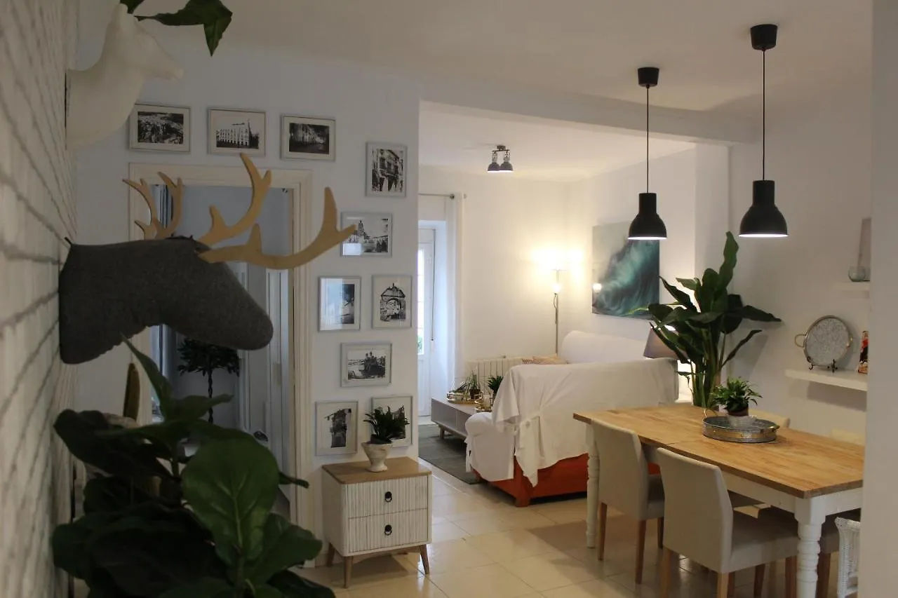רונדה Lola'S Apartment ספרד