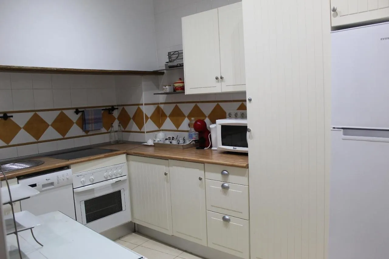 רונדה Lola'S Apartment